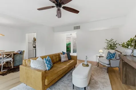 2116 Hobbs Road Nashville TN 37215