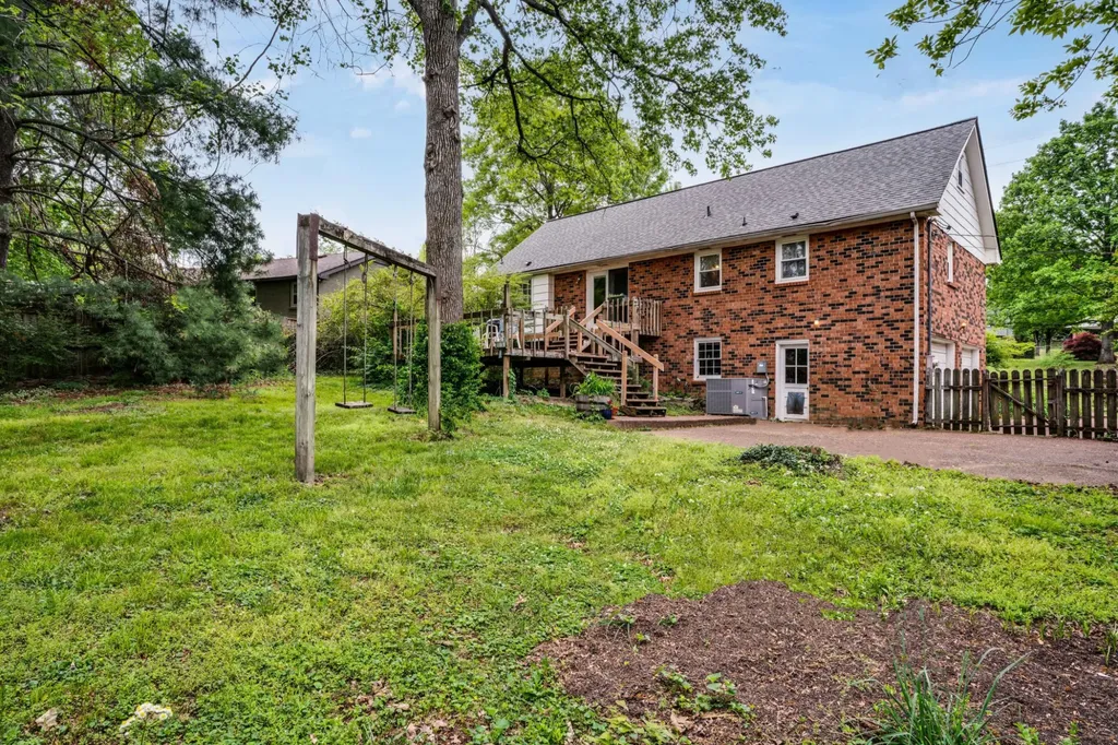 4324 Baton Rouge Drive Hermitage TN 37076