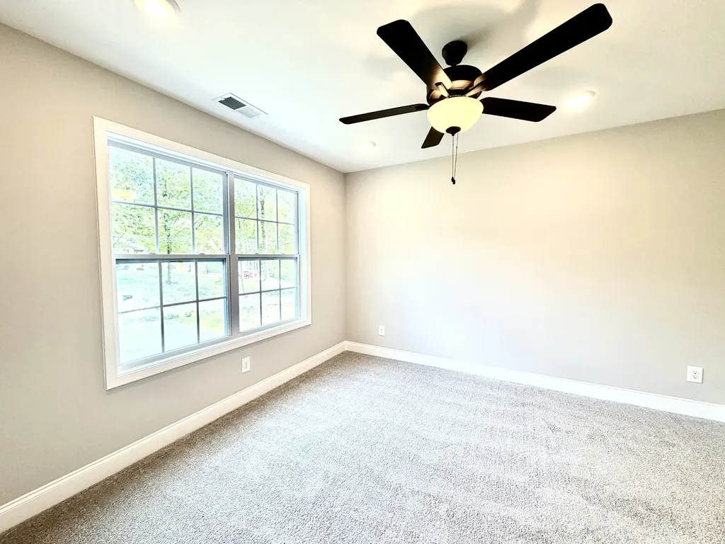 2833 Thrush Drive Clarksville TN 37040