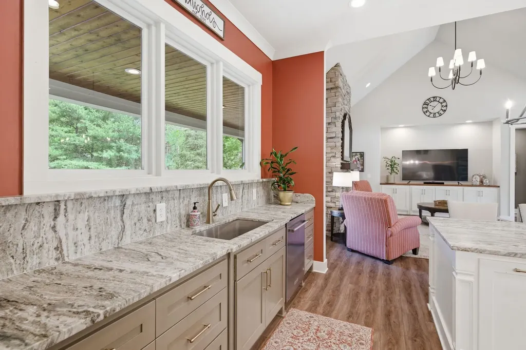 1602 Errel Dowlen Road Pleasant View TN 37146