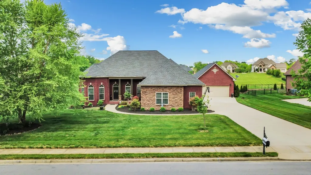 313 Bryson Lane Clarksville TN 37043