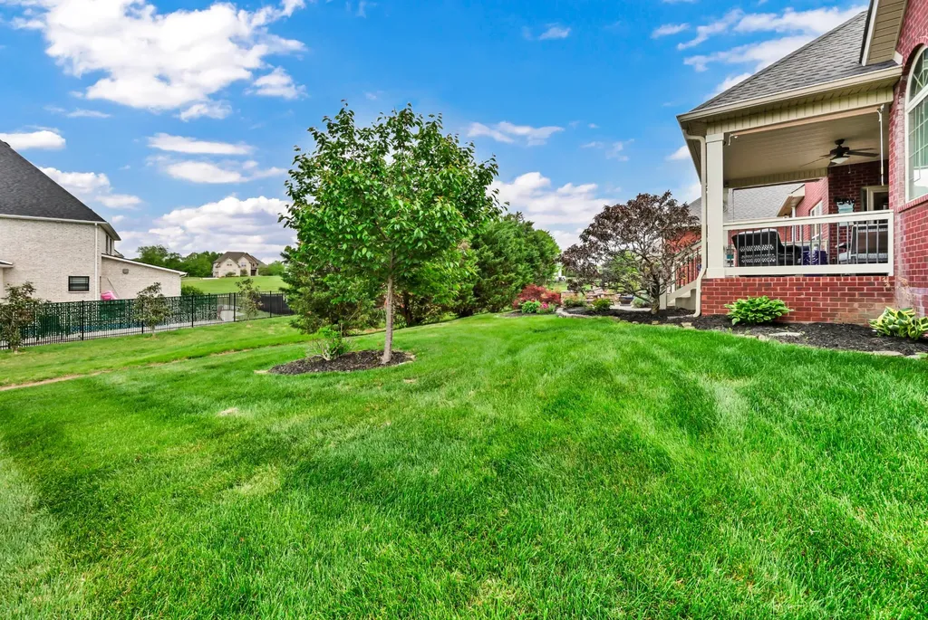 313 Bryson Lane Clarksville TN 37043