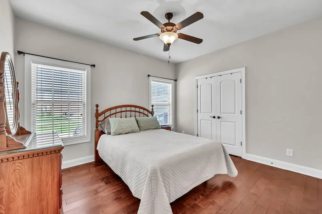 313 Bryson Lane Clarksville TN 37043