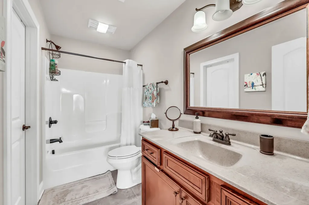 313 Bryson Lane Clarksville TN 37043