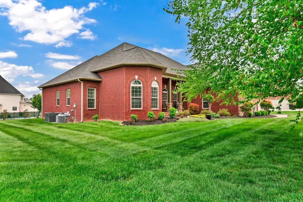 313 Bryson Lane Clarksville TN 37043