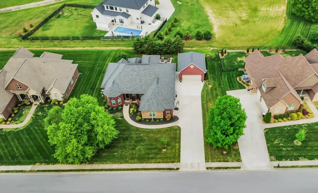 313 Bryson Lane Clarksville TN 37043