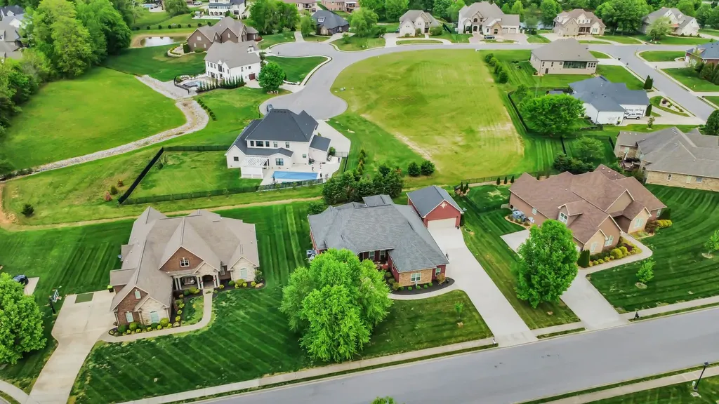 313 Bryson Lane Clarksville TN 37043