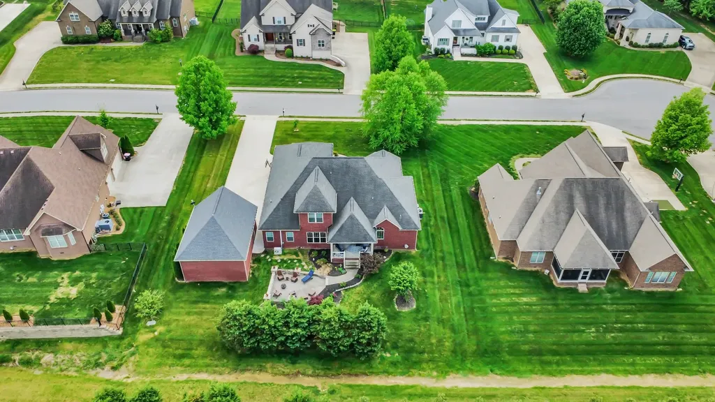 313 Bryson Lane Clarksville TN 37043