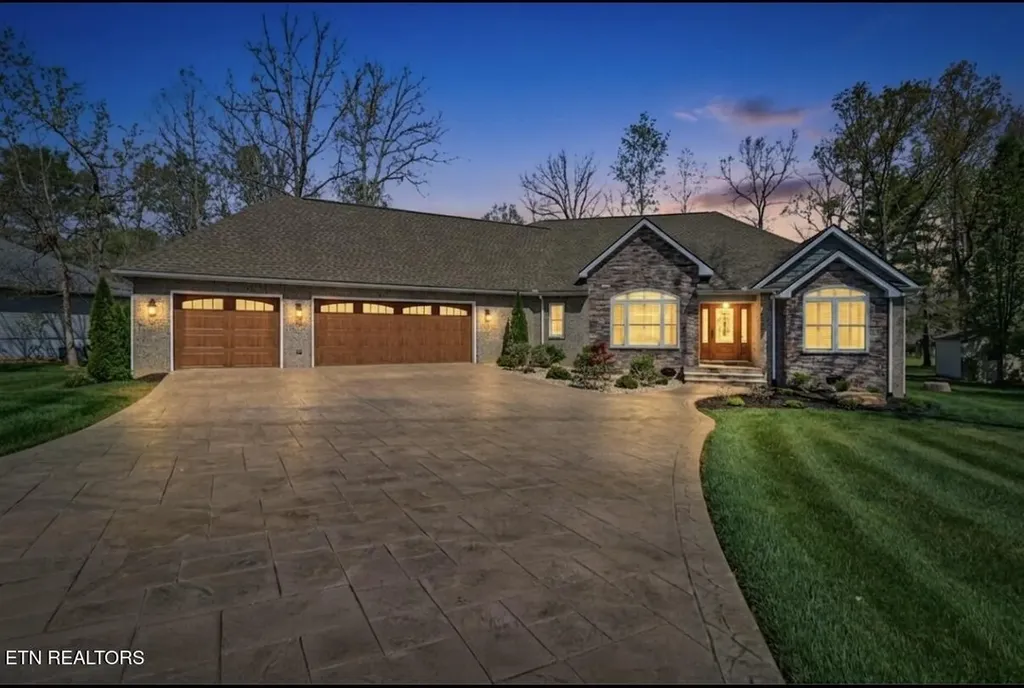 120 Forest View Drive Crossville TN 38558