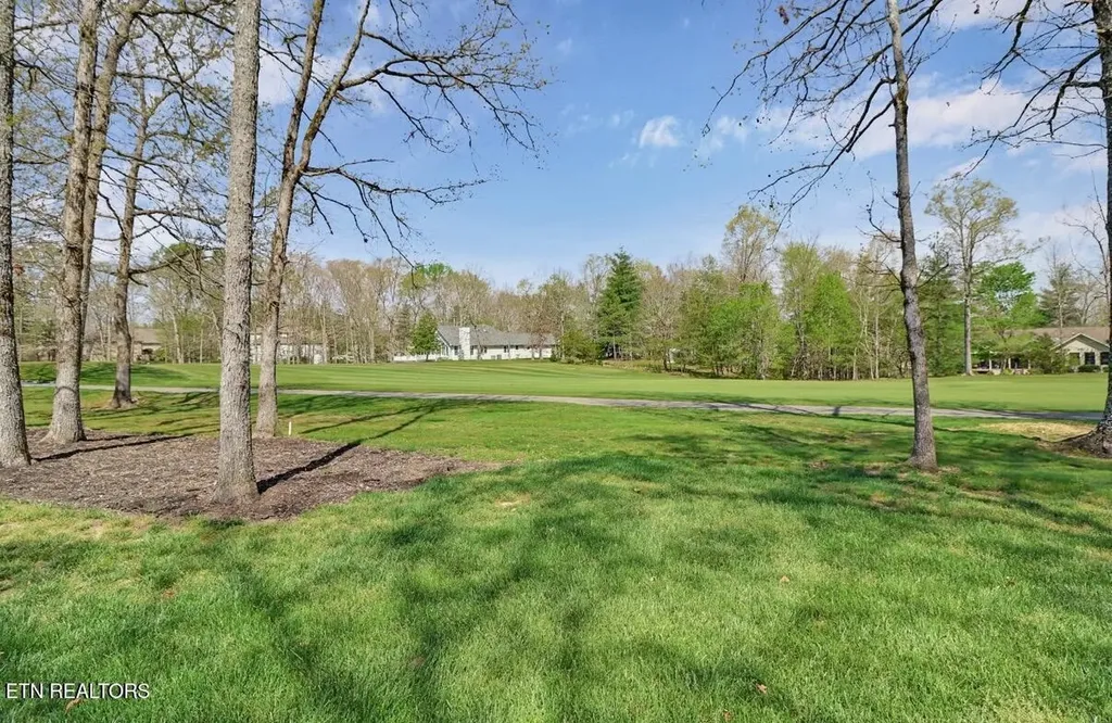 120 Forest View Drive Crossville TN 38558