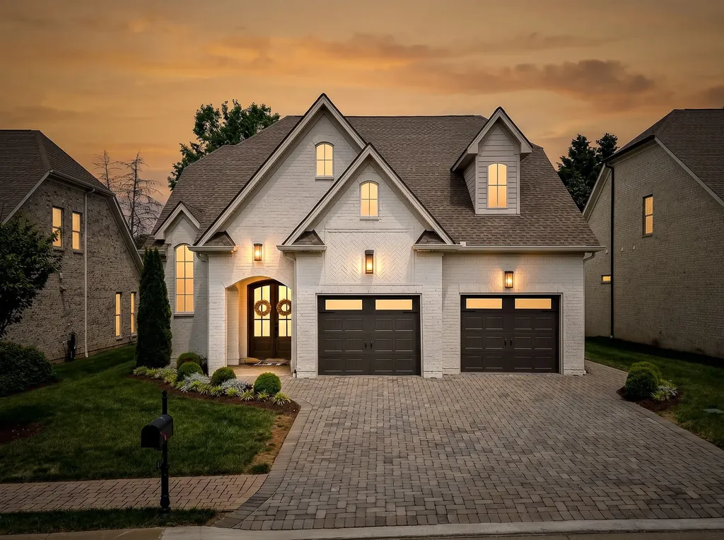 2119 White Poplar Court Murfreesboro TN 37130