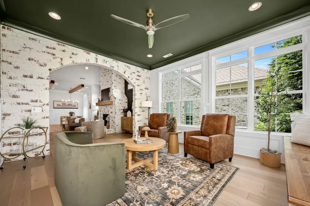 2119 White Poplar Court Murfreesboro TN 37130