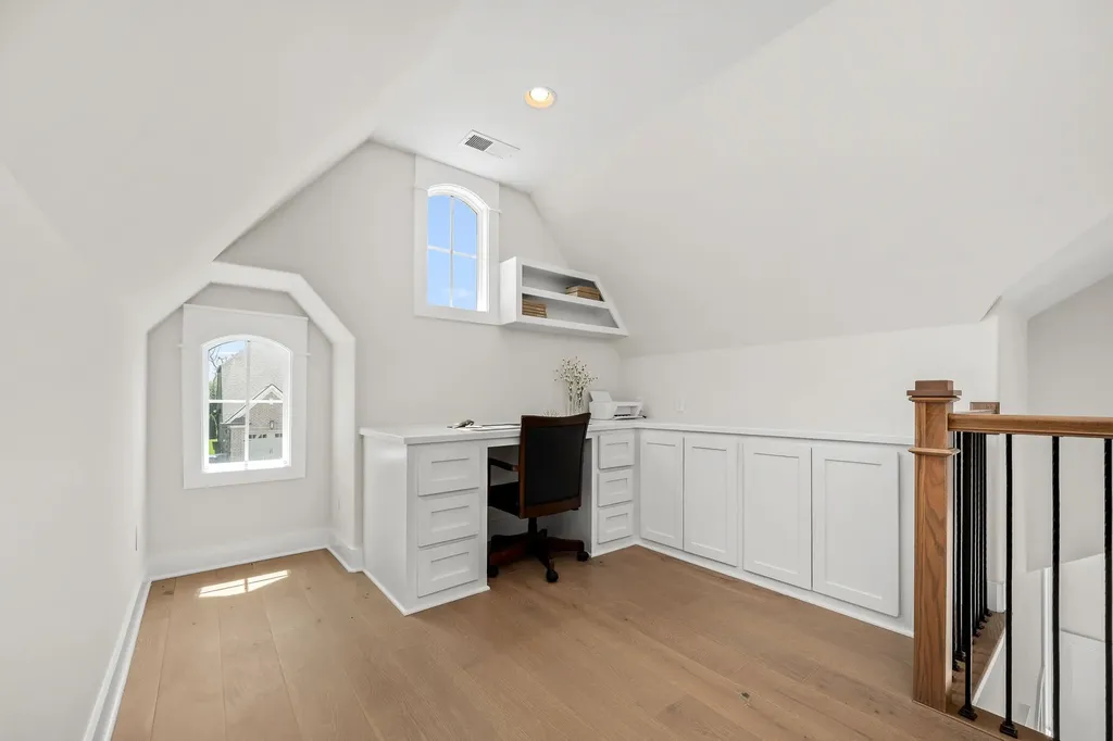 2119 White Poplar Court Murfreesboro TN 37130