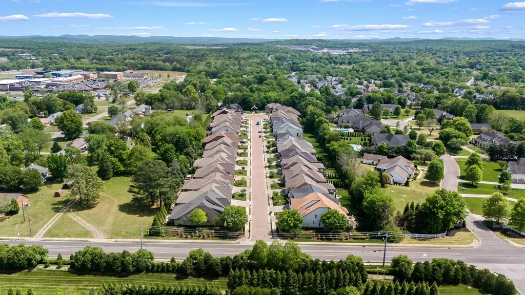 2119 White Poplar Court Murfreesboro TN 37130