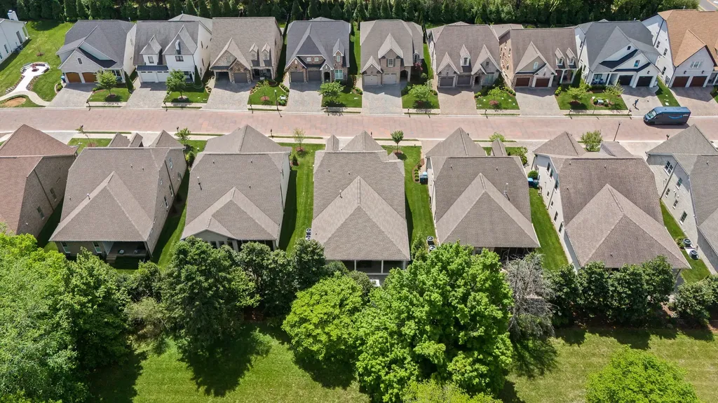 2119 White Poplar Court Murfreesboro TN 37130