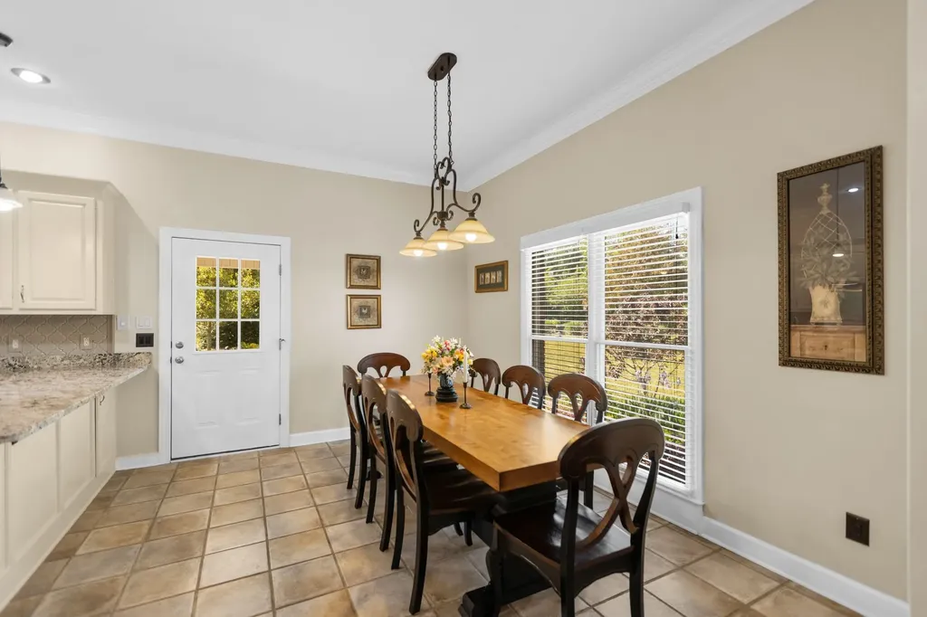 204 Wellsbrook Circle Fayetteville TN 37334