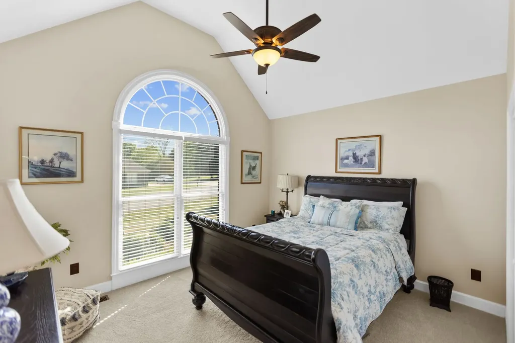 204 Wellsbrook Circle Fayetteville TN 37334