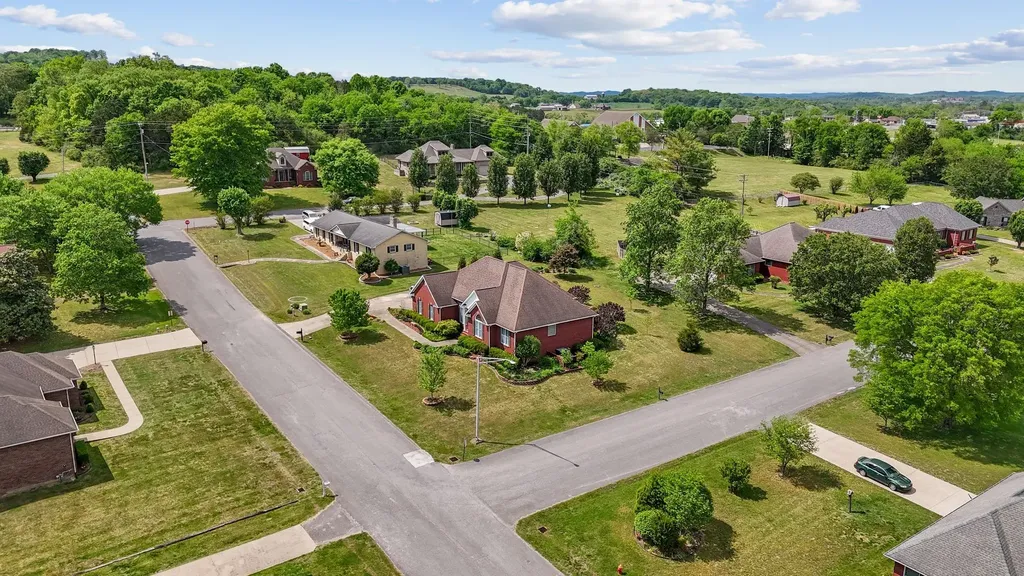 204 Wellsbrook Circle Fayetteville TN 37334