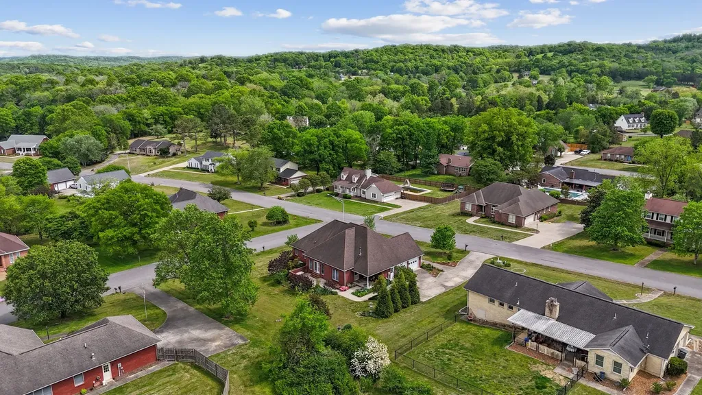 204 Wellsbrook Circle Fayetteville TN 37334