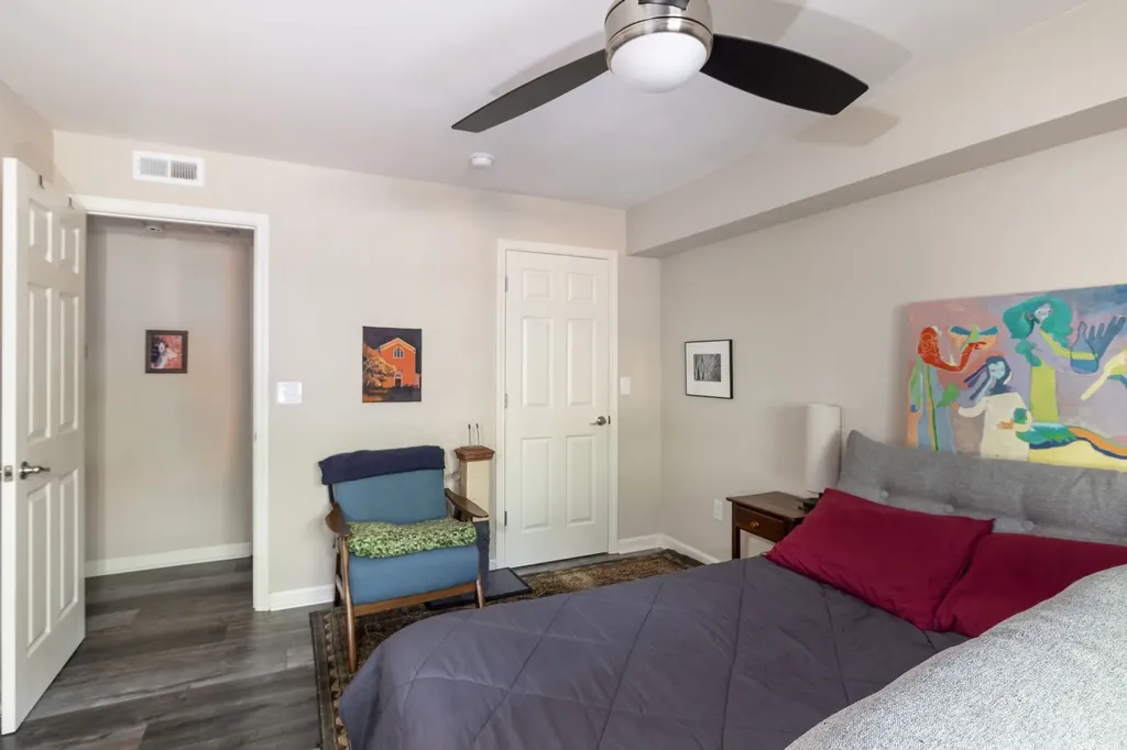 5025 Hillsboro Pike Nashville TN 37215