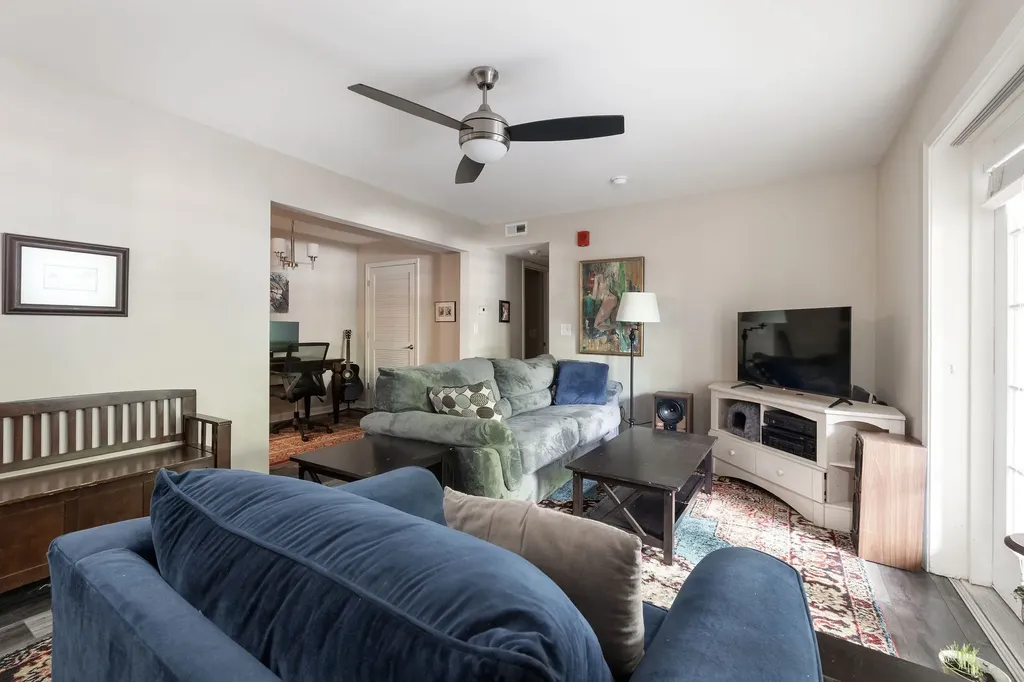 5025 Hillsboro Pike Nashville TN 37215