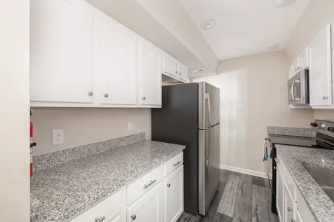 5025 Hillsboro Pike Nashville TN 37215