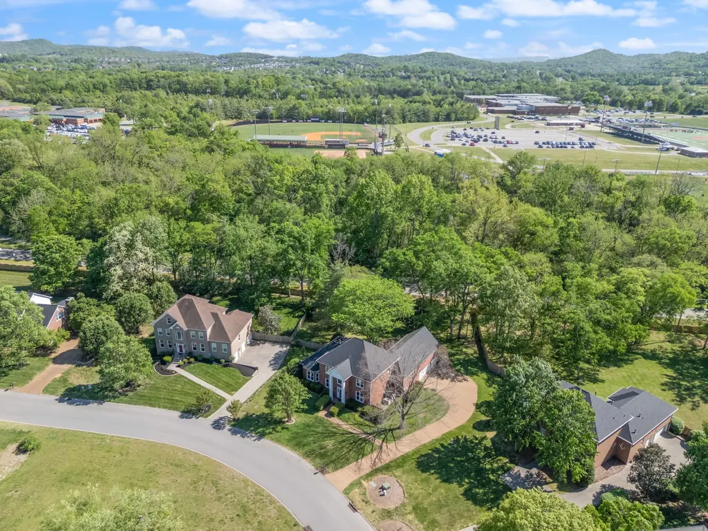 9359 Ansley Lane Brentwood TN 37027