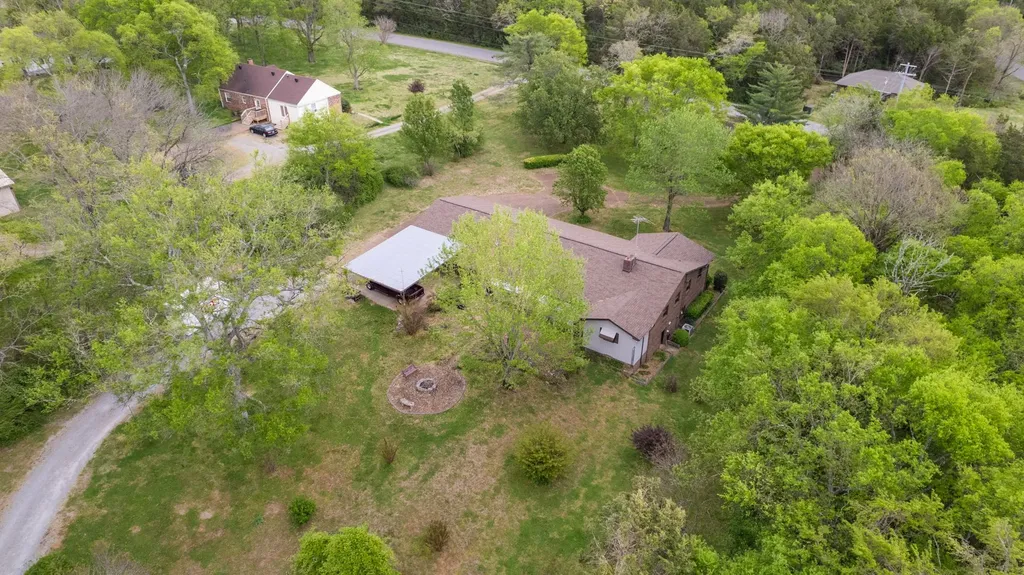 2413 Fly Road Nolensville TN 37135