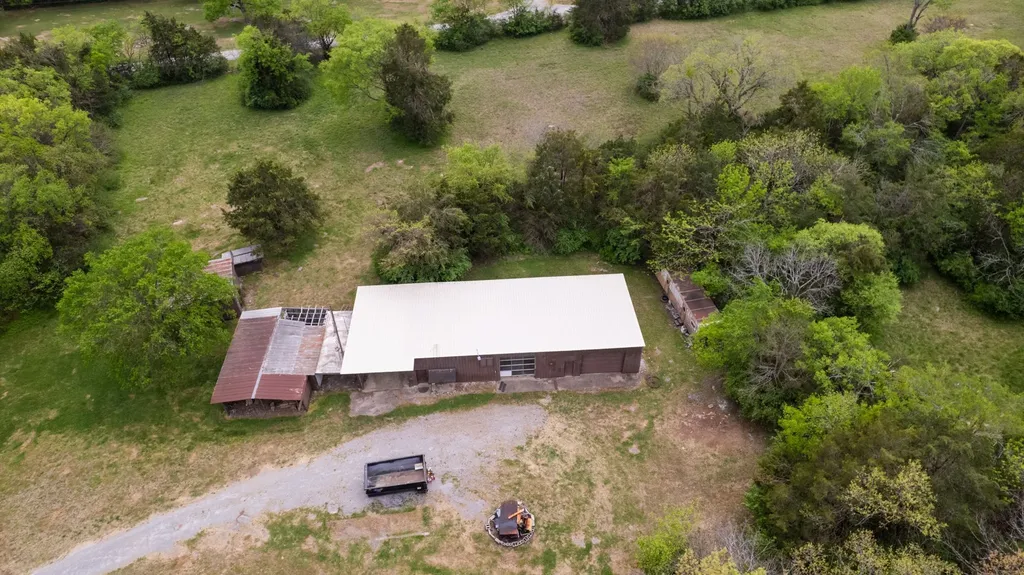2413 Fly Road Nolensville TN 37135