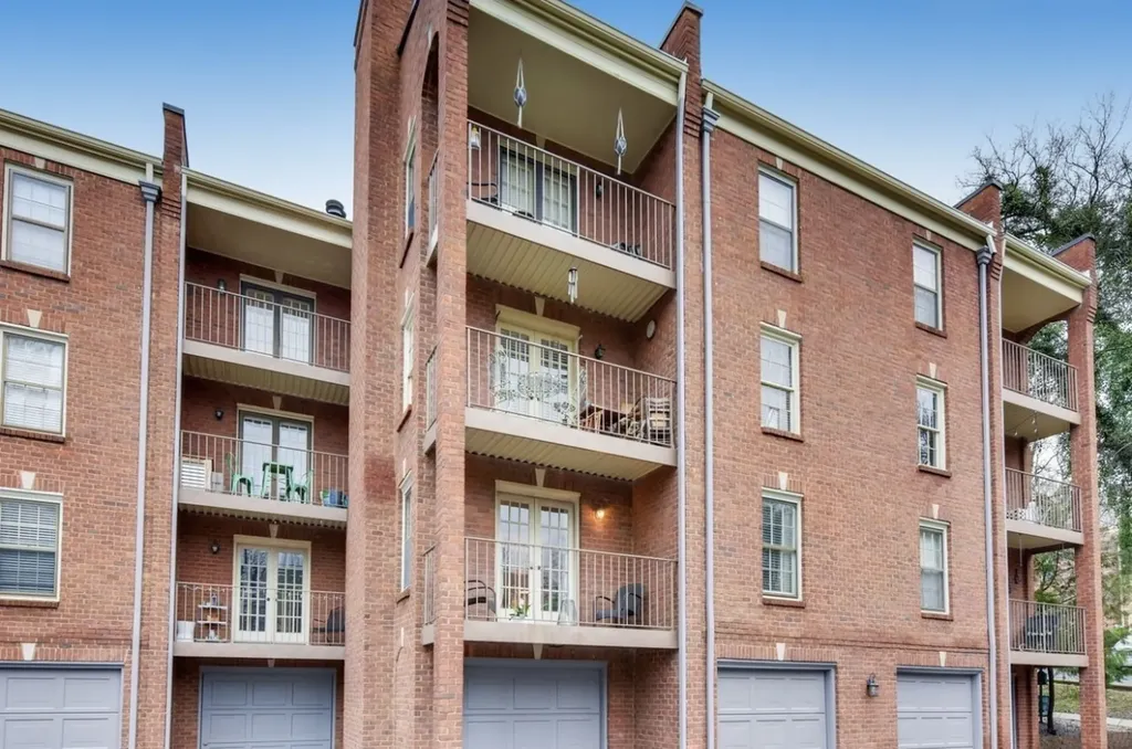 3188 Hillsboro Pike Nashville TN 37215