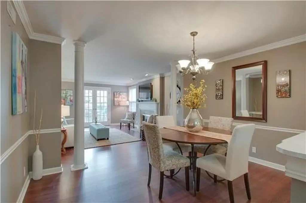 3188 Hillsboro Pike Nashville TN 37215