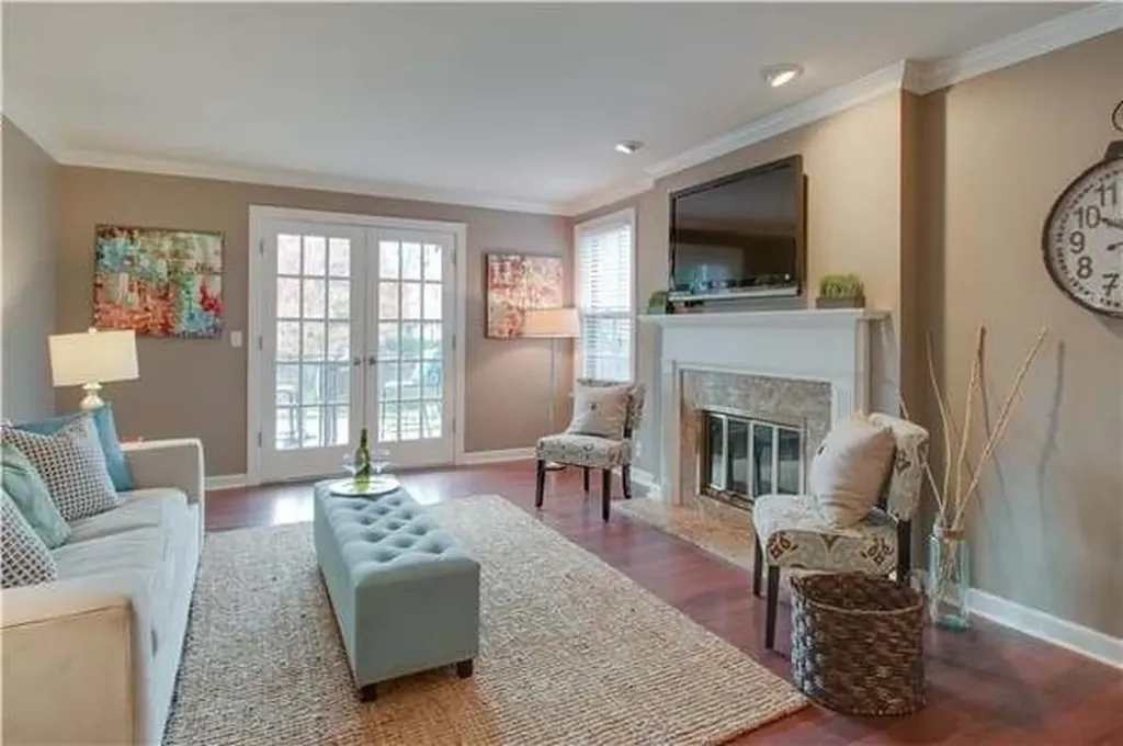 3188 Hillsboro Pike Nashville TN 37215