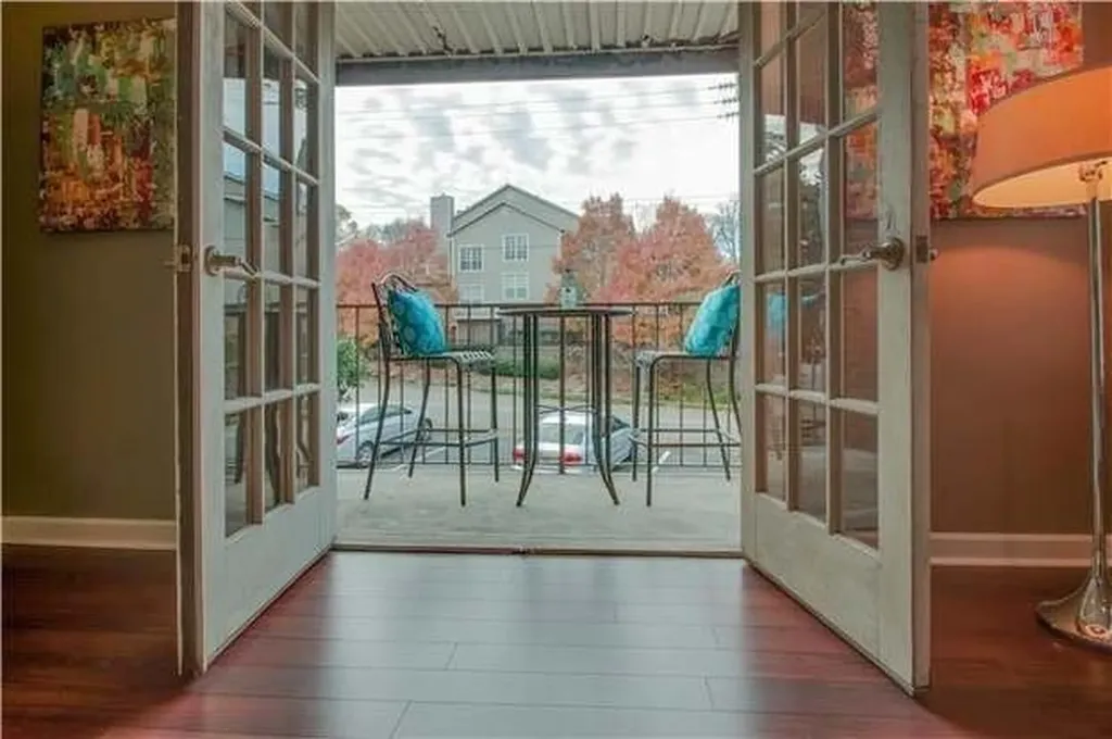 3188 Hillsboro Pike Nashville TN 37215