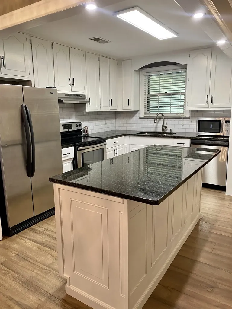 3188 Hillsboro Pike Nashville TN 37215