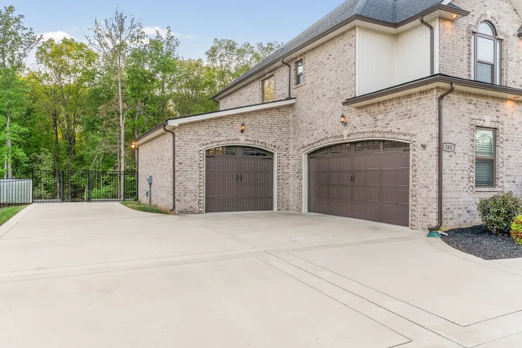 241 Allie Kat Way Clarksville TN 37042