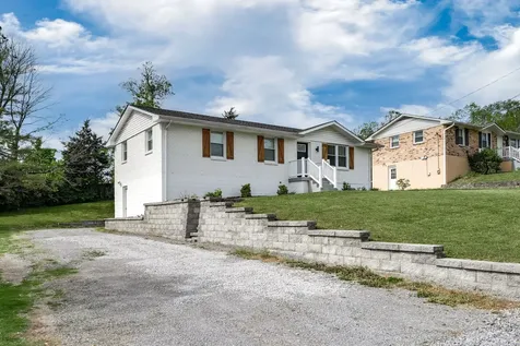 143 Evergreen Circle Hendersonville TN 37075