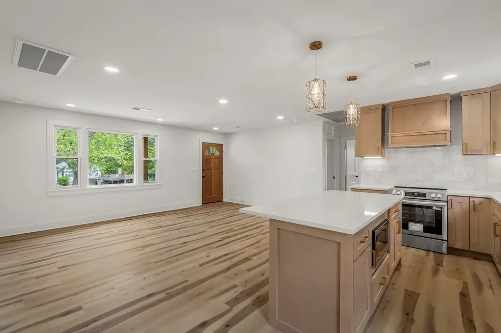 2935 Emery Drive Nashville TN 37214