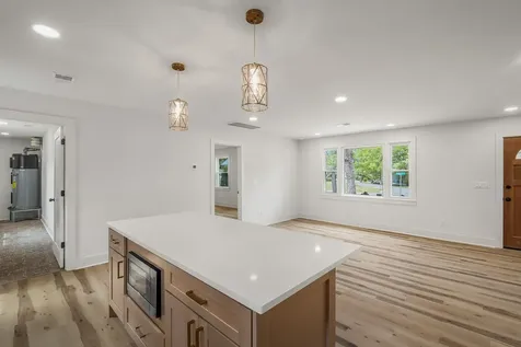 2935 Emery Drive Nashville TN 37214