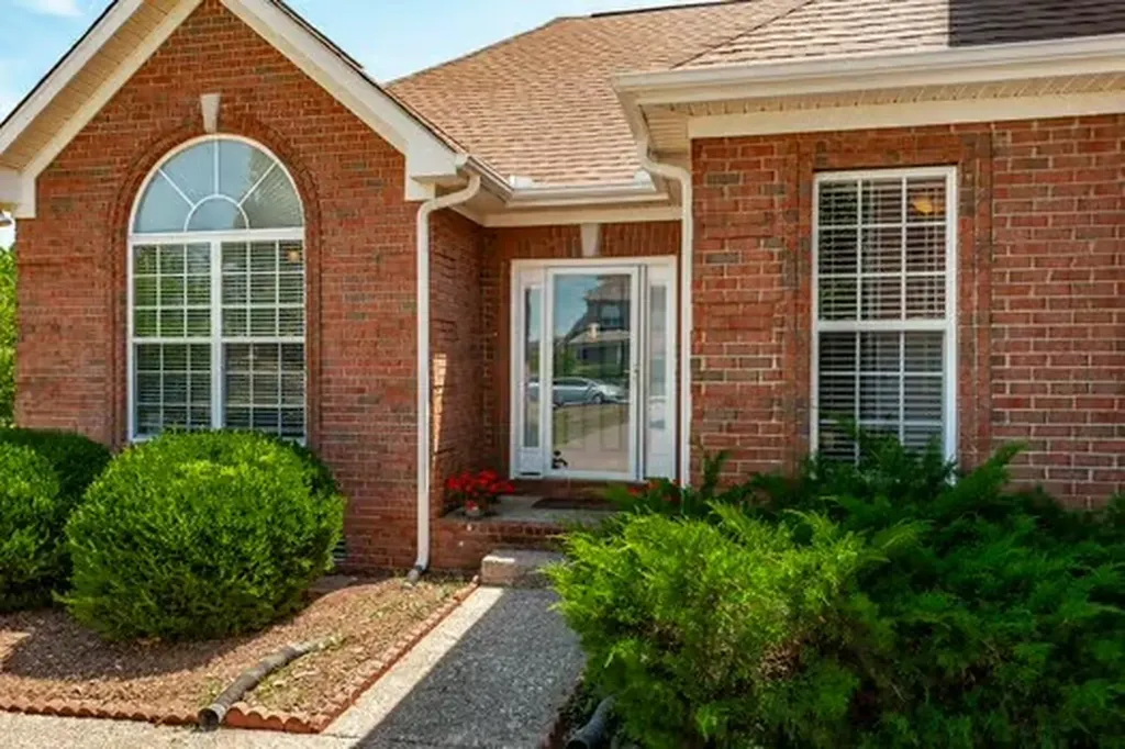 134 Camp Creek Circle Hendersonville TN 37075