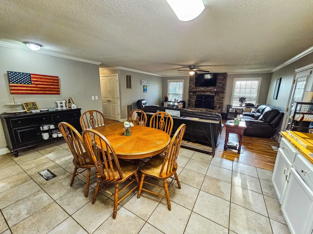 206 Hilltop Drive Shelbyville TN 37160