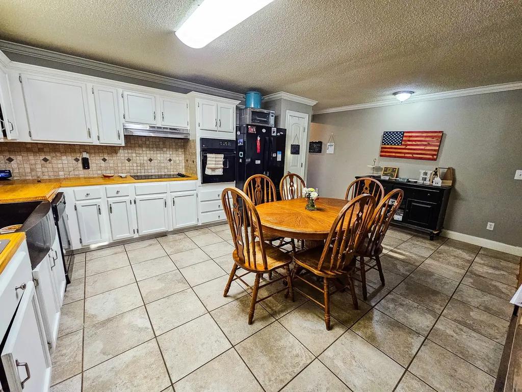 206 Hilltop Drive Shelbyville TN 37160