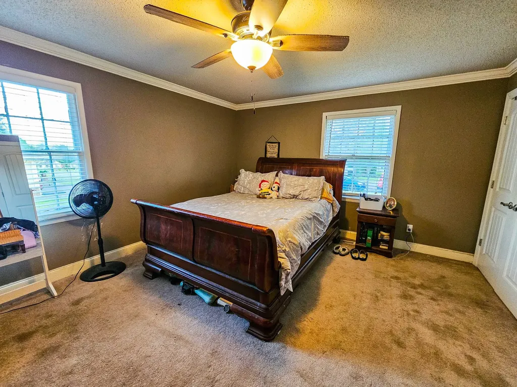 206 Hilltop Drive Shelbyville TN 37160