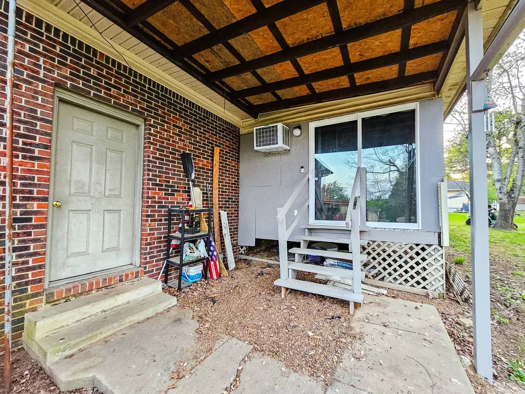 206 Hilltop Drive Shelbyville TN 37160