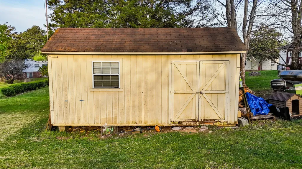206 Hilltop Drive Shelbyville TN 37160
