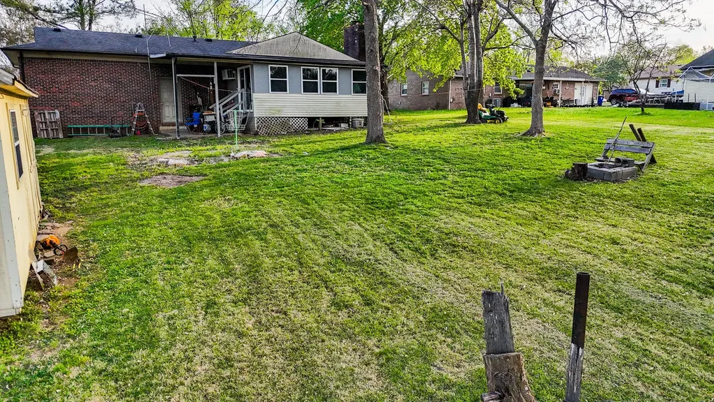 206 Hilltop Drive Shelbyville TN 37160