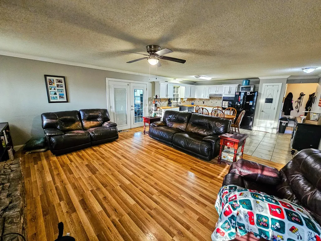 206 Hilltop Drive Shelbyville TN 37160