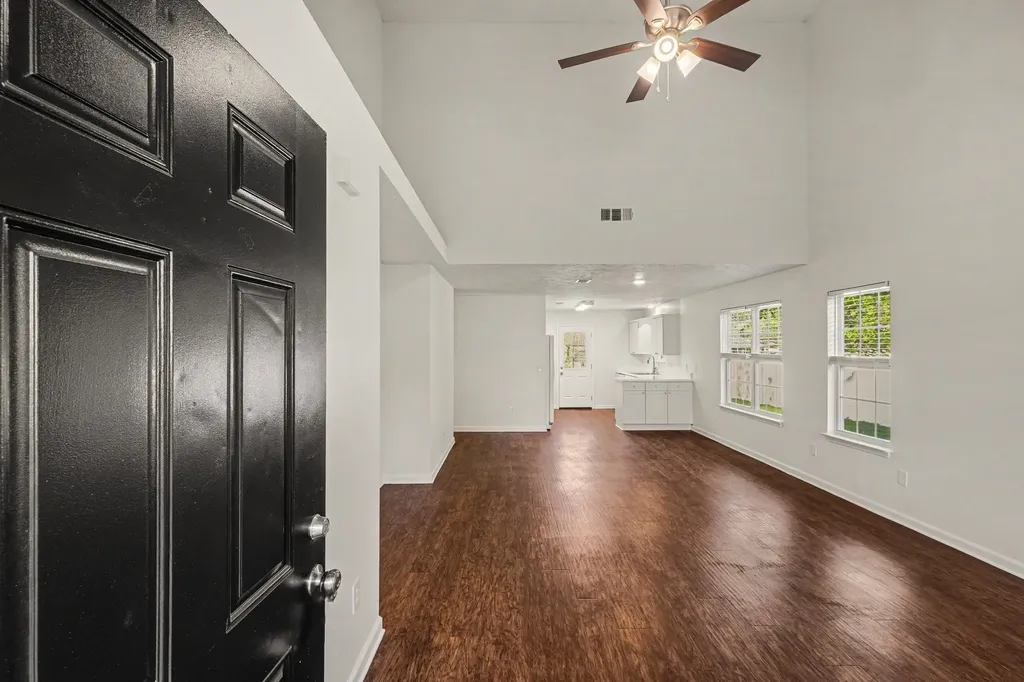 1513 Waxman Drive La Vergne TN 37086