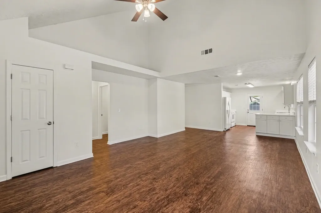 1513 Waxman Drive La Vergne TN 37086