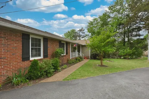 108 Cedar Springs Trail Hendersonville TN 37075