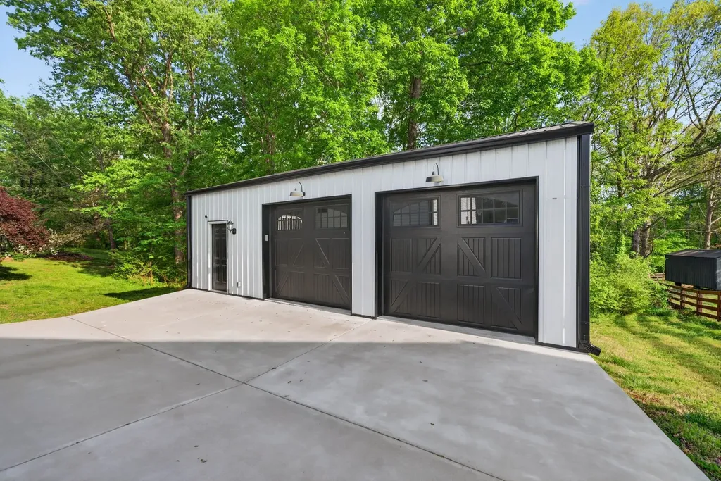 2150 Sunset Drive White Bluff TN 37187